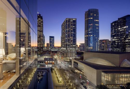 unit-802-1747 Leonard St, Dallas, TX, 75201-2654 | Card Image