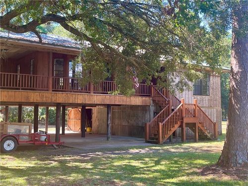215 Bienville Blvd, Dauphin Island, AL, 36528-4601 | Card Image
