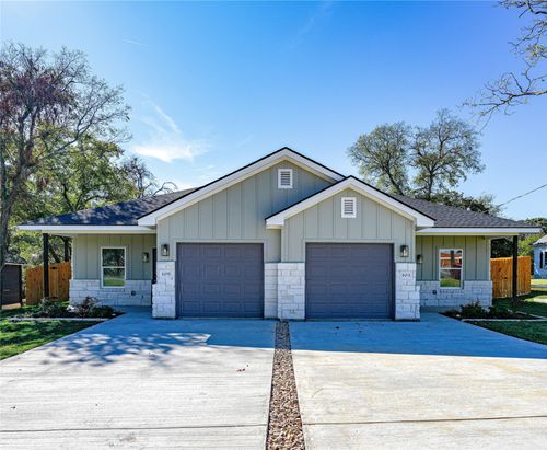 103 S Barron St, Covington, TX, 76636 | Card Image