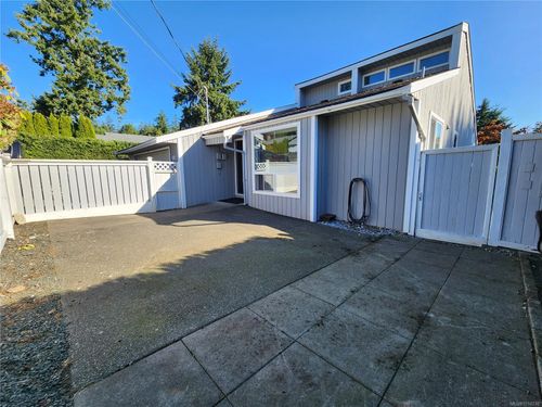 411 Rockland Rd, Campbell River, BC, V9W1N7 | Card Image