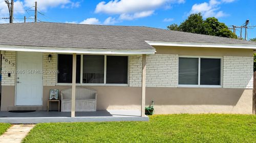 4017 Sw 20th St, West Park, FL, 33023-3417 | Card Image