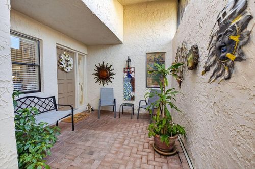 5743 Lakeview Mews Cir, Boynton Beach, FL, 33437-1514 | Card Image