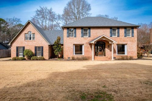 4622 Westchester Dr, Little Rock, AR, 72223-4314 | Card Image