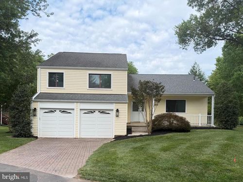 20154 Wynnfield Dr, GERMANTOWN, MD, 20874-1029 | Card Image