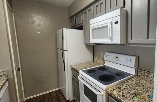 614-1202 Thorpe Ln, San Marcos, TX, 78666-6553 | Card Image
