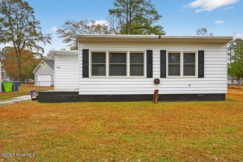 502 Hollywood Blvd, Havelock, NC, 28532-2326 | Card Image