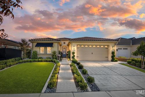 14219 Addleston Ln, Bakersfield, CA, 93311-8452 | Card Image