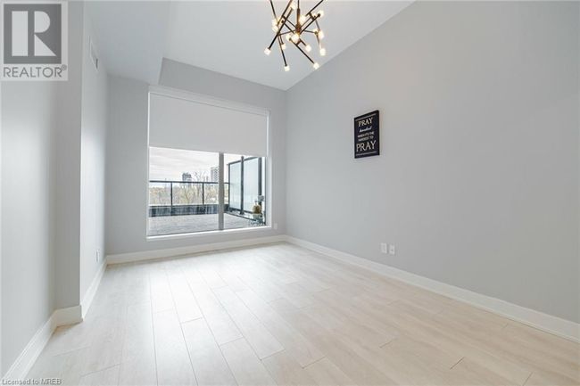 2485 Taunton Rd, Condo with 3 bedrooms, 2 bathrooms and 1 parking in Oakville ON | Image 29