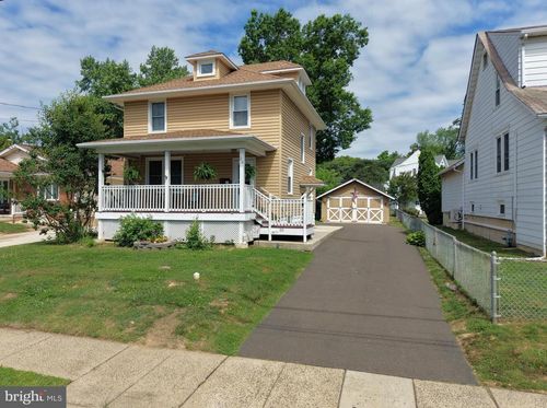 25 Center Ave, WILLOW GROVE, PA, 19090-3103 | Card Image