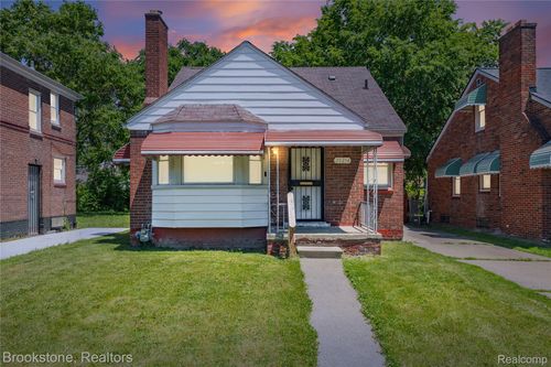 20214 Greeley St, Detroit, MI, 48203-1284 | Card Image