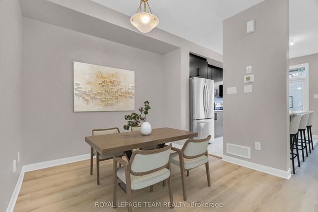 736 Cashmere Terr, House attached with 3 bedrooms, 4 bathrooms and 1 parking in Ottawa ON | Image 13