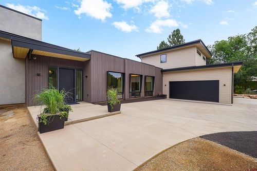 2945 E 6th Ave, Durango, CO, 81301 | Card Image