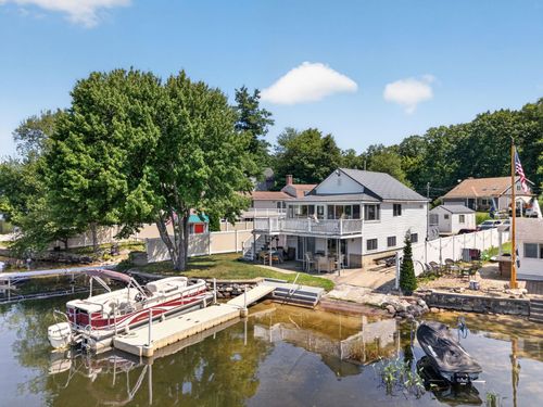 24 Woekel Circle, Pelham, NH, 03076 | Card Image
