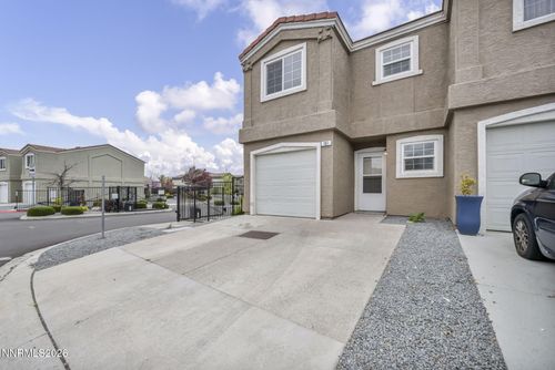 apt-101-5695 Vista Luna Dr, Sparks, NV, 89436-6317 | Card Image