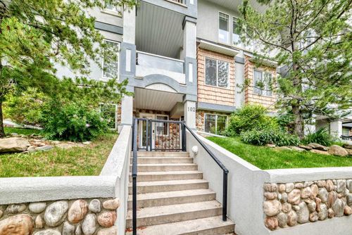 102-2422 Erlton St Sw, Calgary, AB, T2S3B6 | Card Image