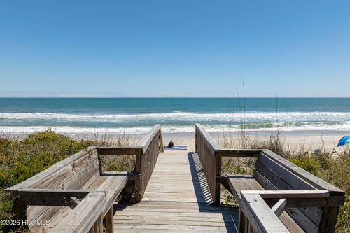 3976 Island Dr, N Topsail Beach, NC, 28460-8210 | Card Image
