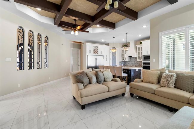 3401 E Stevenson Ave, House other with 5 bedrooms, 5 bathrooms and 2 parking in Alton TX | Image 5