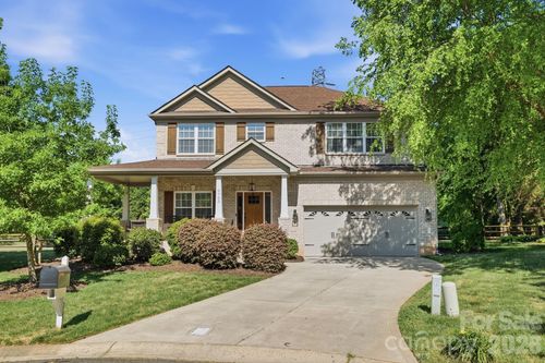 9722 Spring Crest Ct, Charlotte, NC, 28269-0429 | Card Image