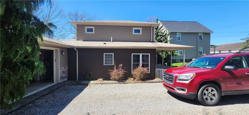 5 W Euclid Ave, New Castle, PA, 16105-2815 | Card Image