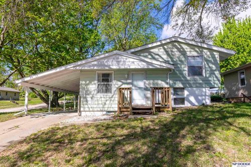 1016 Pleasant Dr, Plattsmouth, NE, 68048-2341 | Card Image