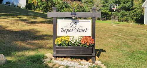 23 Depot St, Marlborough, NH, 03455-2202 | Card Image