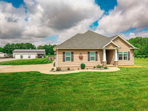 3133 Pigeon Valley Rd, Boonville, IN, 47601-9064 | Card Image
