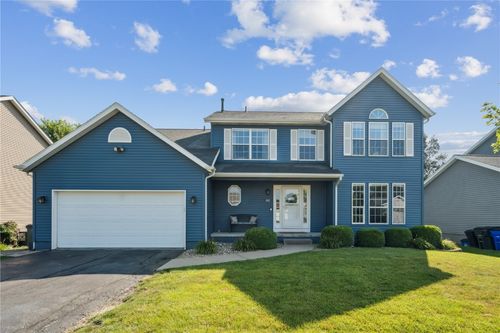 405 Stoney Creek Rd Nw, Cedar Rapids, IA, 52405-5323 | Card Image