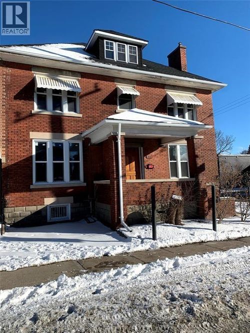 1-182 Brock Street N, Sarnia, ON, N7T5Z3 | Card Image