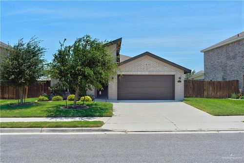 14221 Chalk Ridge Dr, McAllen, TX, 78504-6852 | Card Image