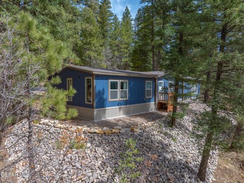 11 Camino Del Luna, Cloudcroft, NM, 88317-9218 | Card Image