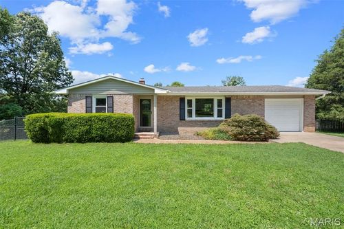 3713 Old Hopper Rd, Cape Girardeau, MO, 63701-3424 | Card Image