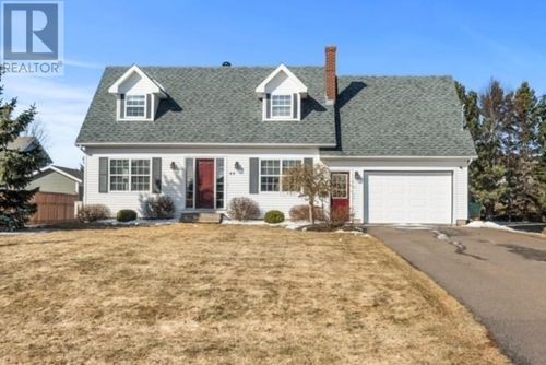 44 Hallie Dr, Summerside, PE, C1N6C1 | Card Image