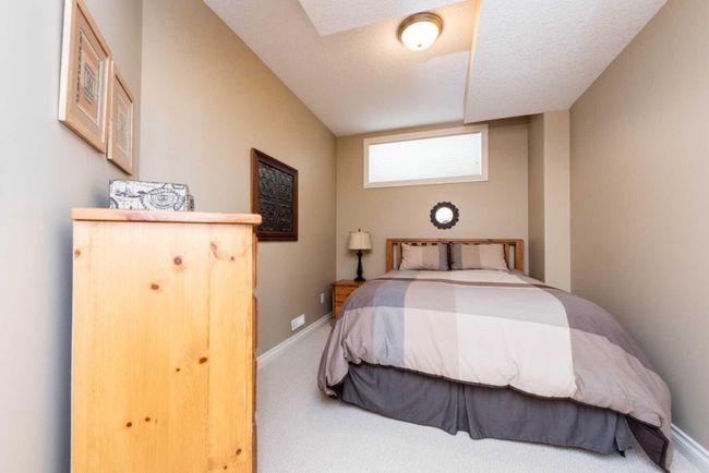 1212 Woodside Way Nw, Home with 4 bedrooms, 2 bathrooms and 4 parking in Airdrie AB | Image 43