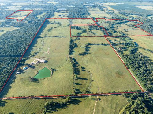 2661 Holly Creek Rd, Broken Bow, OK, 74728-6402 | Card Image