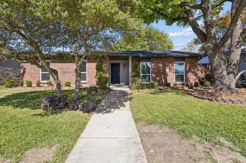 1213 Lombardy Dr, Plano, TX, 75023-7328 | Card Image