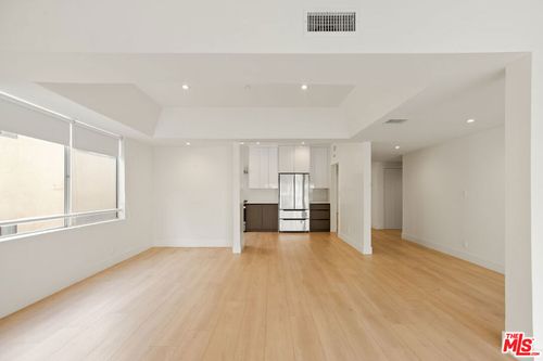 102-10630 Wilkins Ave, Los Angeles, CA, 90023-3434 | Card Image