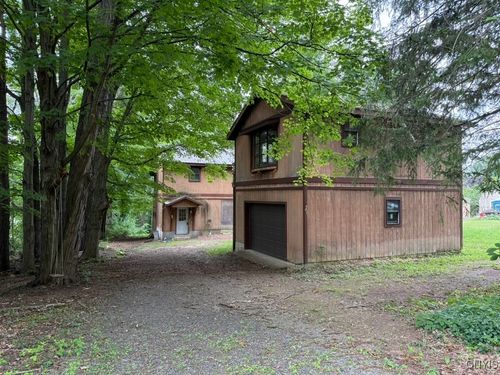 271 Ridge Rd, Oswego, NY, 13126-6589 | Card Image