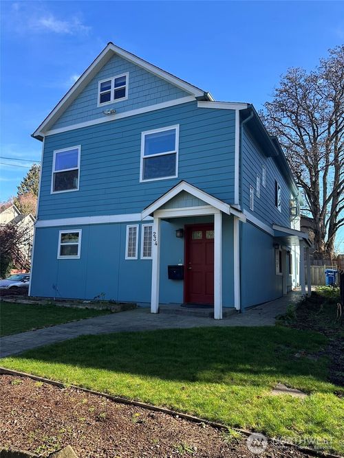 234 21st Ave E, Seattle, WA, 98112-5317 | Card Image