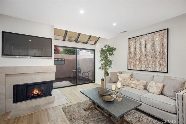 UNIT-77 - 25761 Le Parc, Condo with 1 bedrooms, 2 bathrooms and 2 parking in Lake Forest CA | Image 10