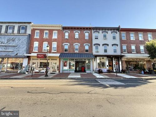 4-325 Mill St, BRISTOL, PA, 19007-4833 | Card Image