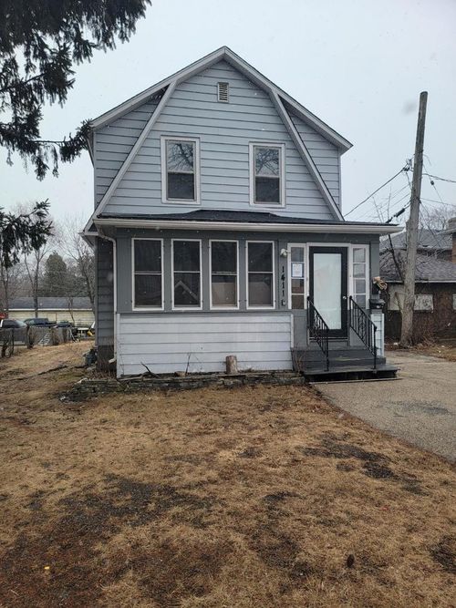 1411 Western Ave, Waukegan, IL, 60085-1751 | Card Image