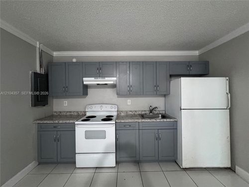 a-302 Sw 1st Ct, Pompano Beach, FL, 33060-4635 | Card Image