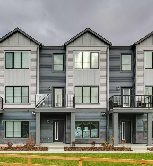 802-195 Belvedere Drive Se, Calgary, AB, T2A0V9 | Card Image