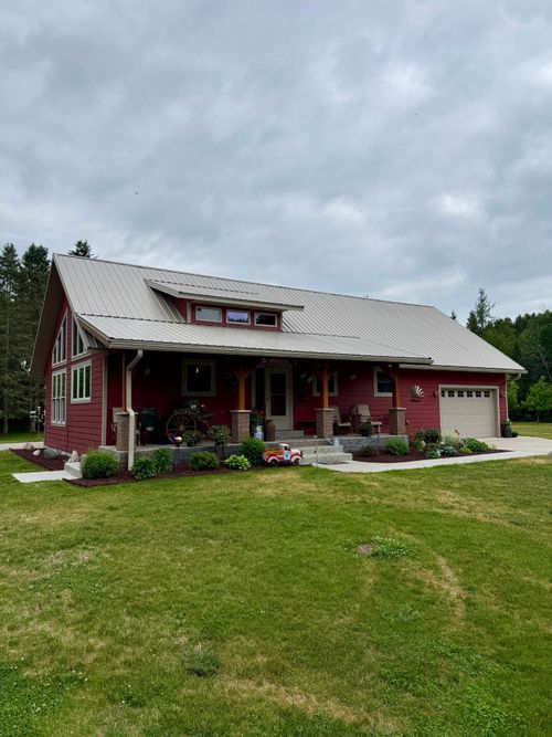 32-ac-10543 Pat Phalen Rd, Crandon, WI, 54520-8846 | Card Image