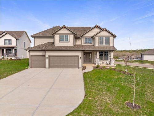 11487 S Cornice St, Olathe, KS, 66061 | Card Image