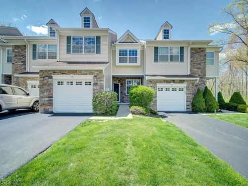 44 Lamerson Cir, Budd Lake, NJ, 07828-2460 | Card Image