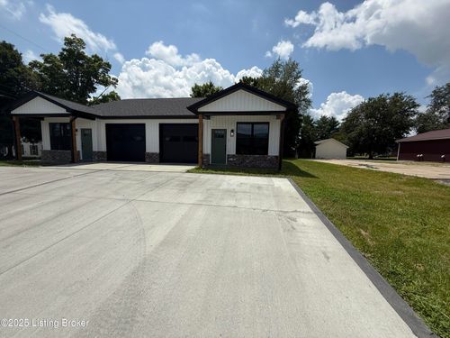 114 E 1st St, Hardinsburg, KY, 40143-2600 | Card Image