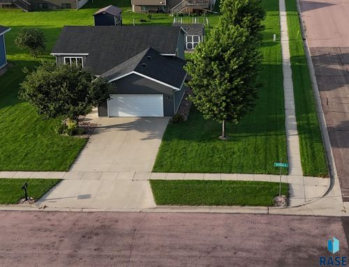 501 Northfield St, Garretson, SD, 57030-2060 | Card Image