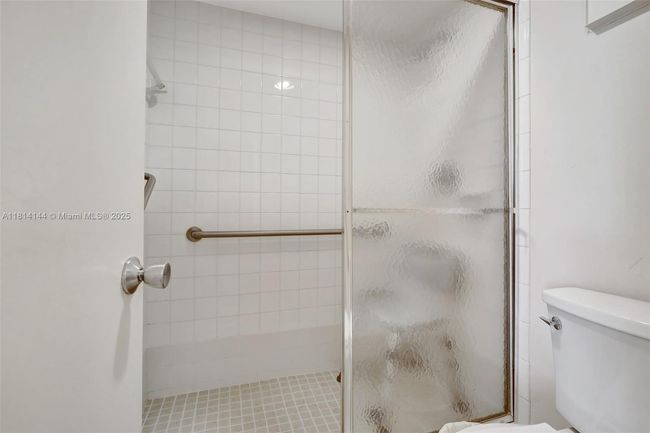 APT-101 - 9510 Seagrape Dr, Condo with 3 bedrooms, 2 bathrooms and null parking in Davie FL | Image 36