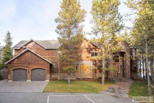 3653 Redtail St, Island Park, ID, 83429 | Card Image